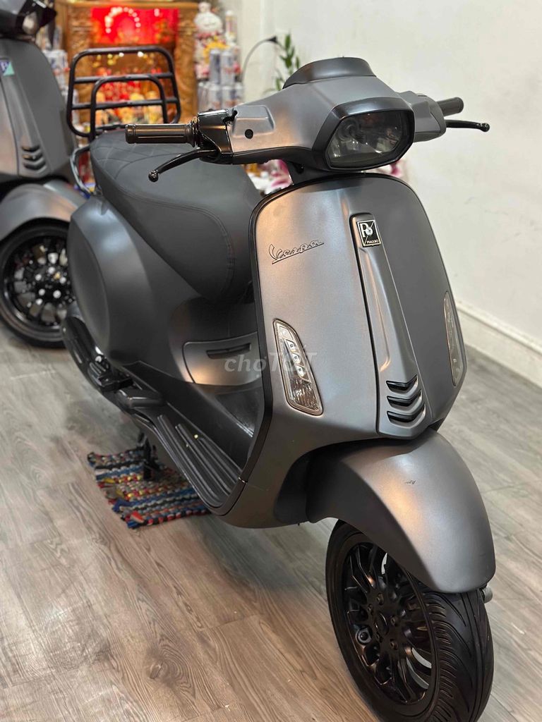 Vespa sprint 2016 bạc pocher siêu đẹp nợ xấu 13tr. Mua bán Xe máy tại Quận Thanh Khê Đà Nẵng được đăng bởi Xe Máy Cũ Hải Nguyễn hình 3