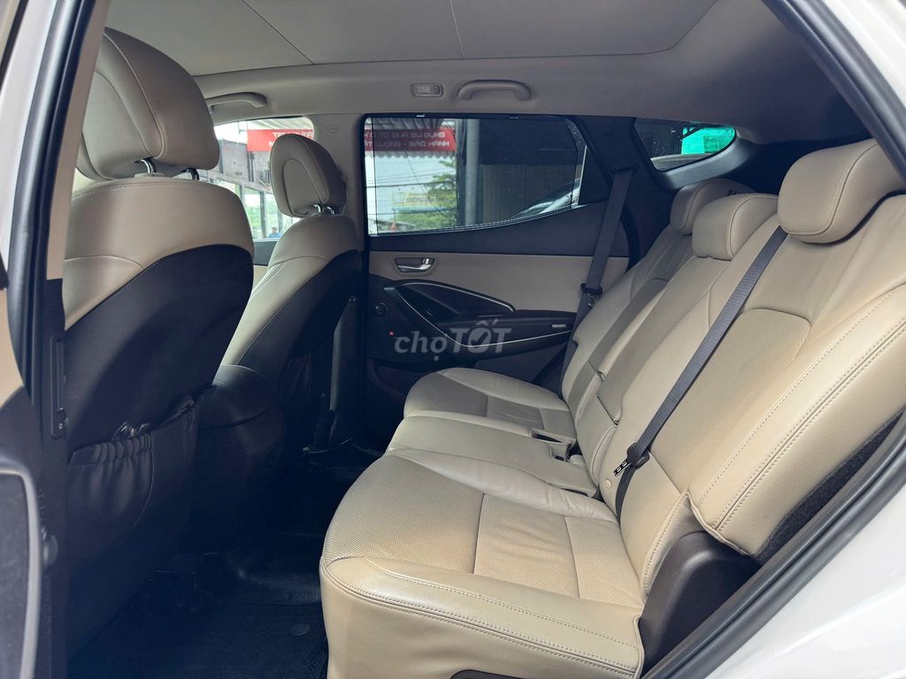 Hyundai Santa Fe 2017  - 99000 km. Mua bán Ô tô tại Thành phố Thủ Đức Tp Hồ Chí Minh được đăng bởi Thy Ôtô Cũ Miền Nam hình 16