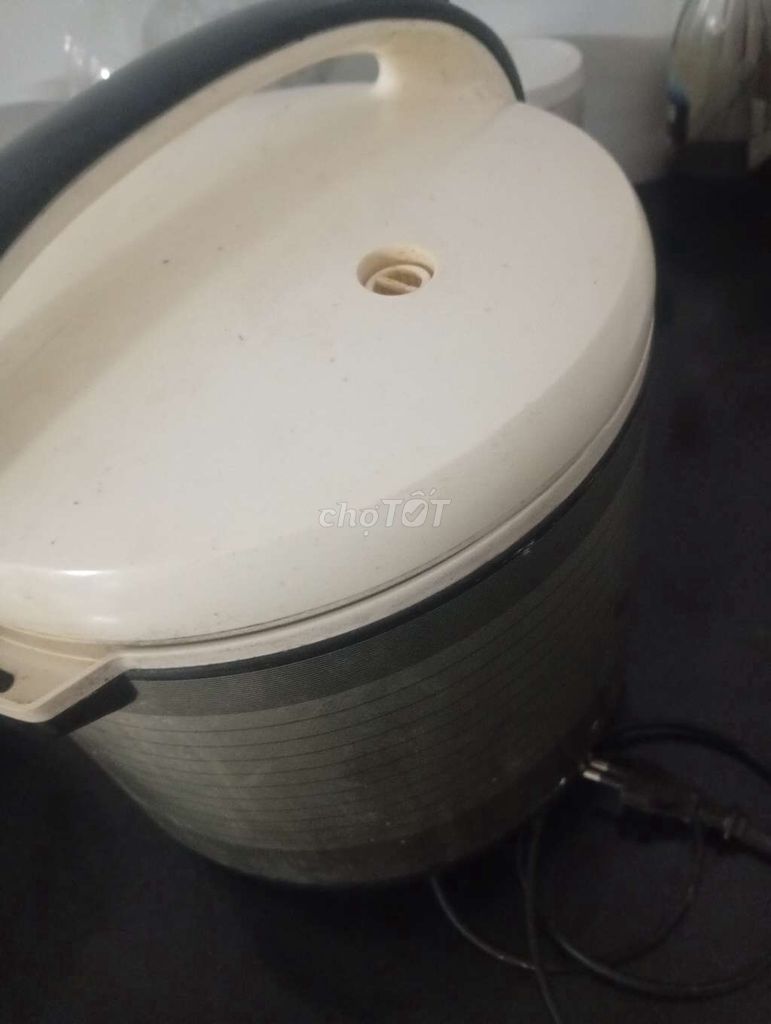 Nồi cơm điện Sharp Trắng, Xám. Mua bán Bếp, lò, đồ điện nhà bếp tại Quận Ngũ Hành Sơn Đà Nẵng được đăng bởi Phan thanh hải hình 1