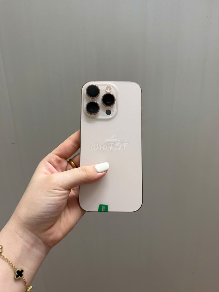  iPhone 16 Pro 128GB pin 9x% màu vàng đẹp 99%. Mua bán Điện thoại tại Quận Cầu Giấy Hà Nội được đăng bởi Henry Shop hình 1