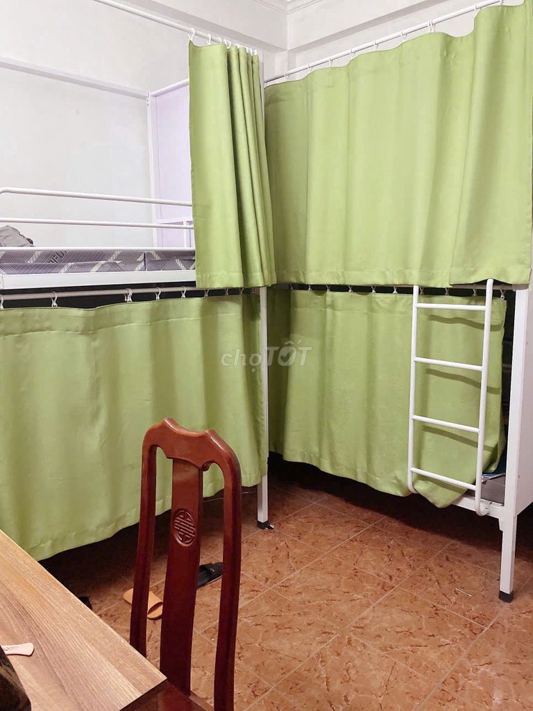 Kí Túc Xá đối diện cổng bệnh viện Bạch Mai full đồ cho BS. Cho thuê phòng trọ tại Quận Đống Đa Hà Nội được đăng bởi Đại Dương hình 1
