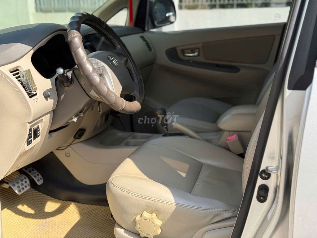 Toyota Innova 2013 2.0 G 100.000 km. Mua bán Ô tô tại Quận Cầu Giấy Hà Nội được đăng bởi ĐẶNG QUANG HUY hình 6