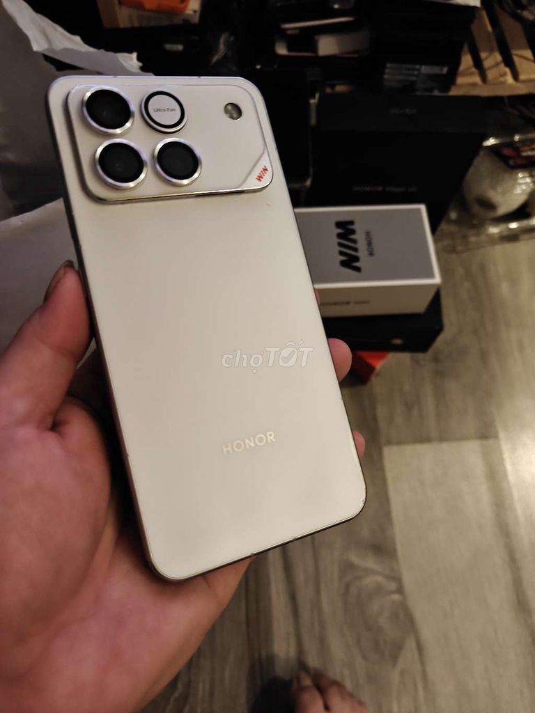 Honor Win (12/256)likenew fullbox có gl. Mua bán Điện thoại tại Quận 5 Tp Hồ Chí Minh được đăng bởi Strawberry Táo hình 1