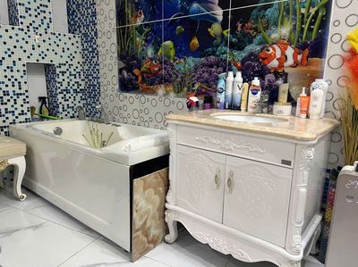 Bồn tắm và bồn rửa mặt cần bán. Mua bán Thiết bị vệ sinh, nhà tắm tại Quận 4 Tp Hồ Chí Minh được đăng bởi Huyền