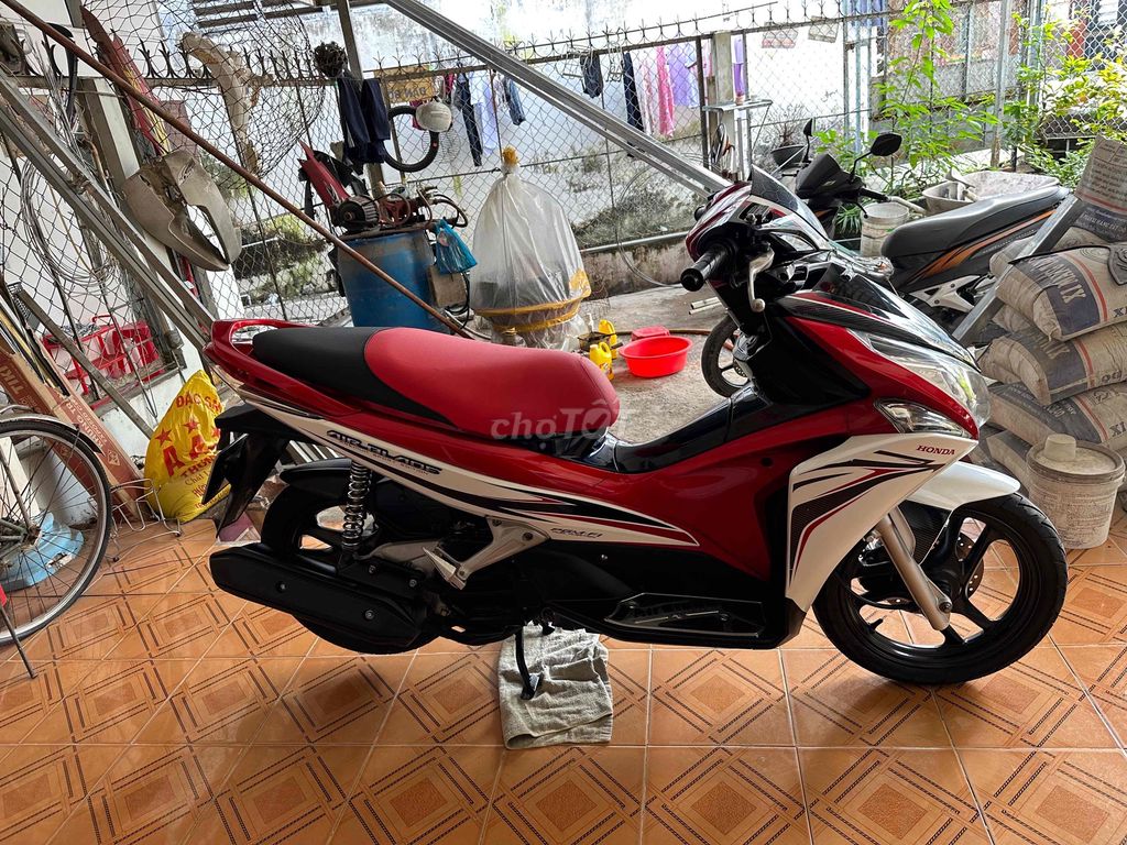 Bán AB đời 2011 xe bs65 xe máy zin. Mua bán Xe máy tại Quận Ninh Kiều Cần Thơ được đăng bởi Bình bán xe trao đổi tại nhà hình 2