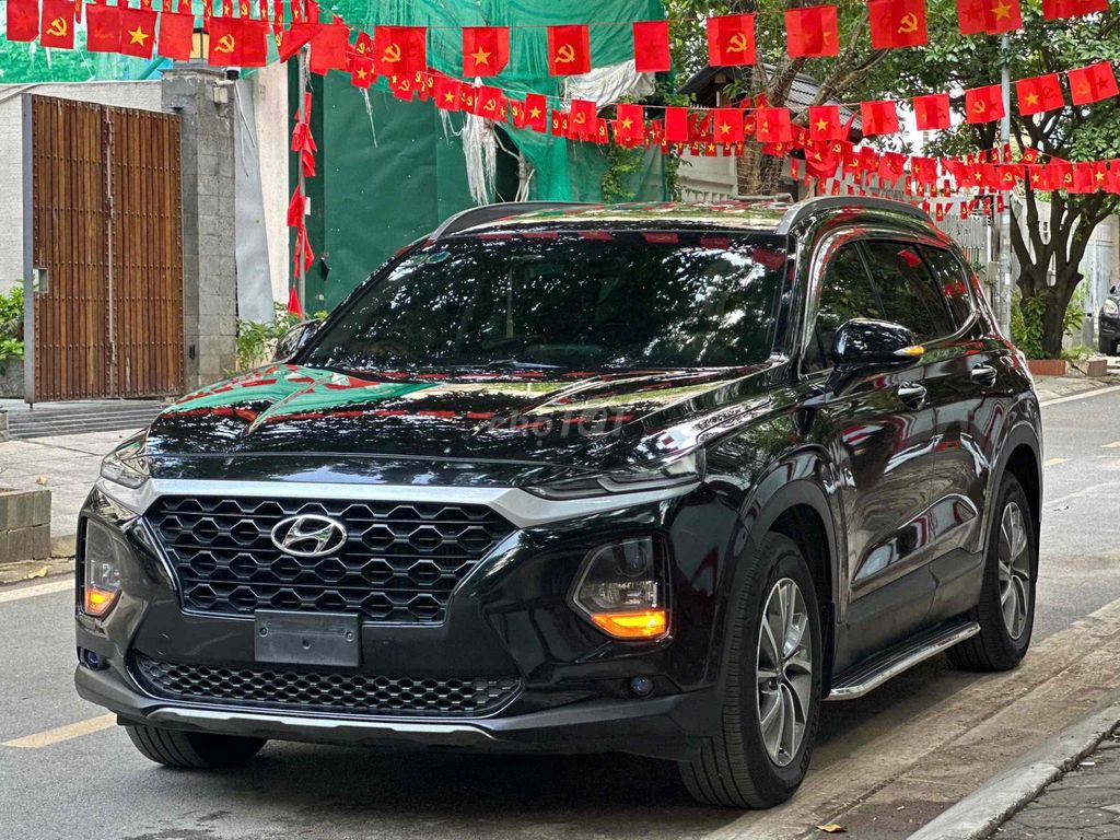 Hyundai Santafe 2.2D tiêu chuẩn sx 2021 siêu đẹp. Mua bán Ô tô tại Quận Cầu Giấy Hà Nội được đăng bởi Cao Quý hình 2