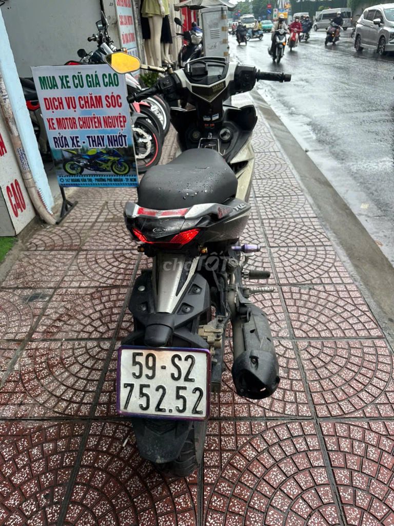 Exciter 150cc 2017 bs 59s2-75252. Mua bán Xe máy tại Quận Phú Nhuận Tp Hồ Chí Minh được đăng bởi Duc Anh hình 3