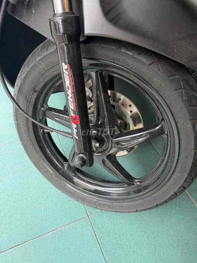 Honda SH Ý 150 Черный