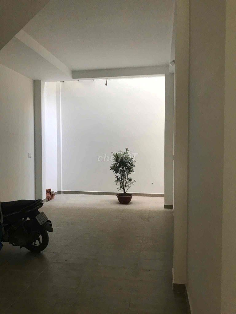 Hình ảnh phòng trọ Nhà trọ mới đẹp ưu tiên 1 người ở ít đồ khu trung tâm quận