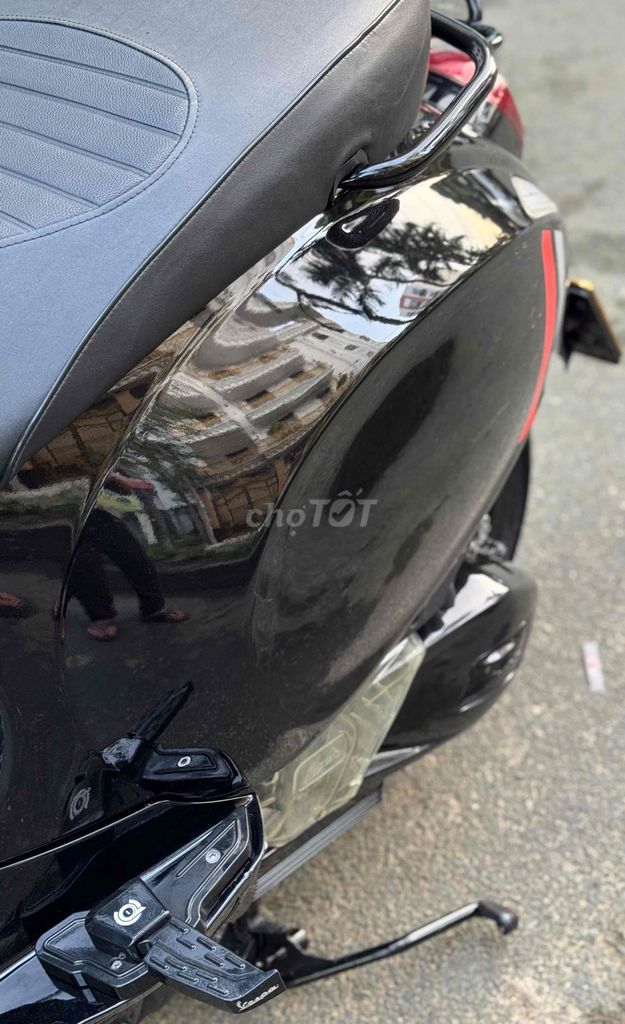 vespa sprin đen bóng siêu đẹp đèn led bstp 9 chủ. Mua bán Xe máy tại Quận Gò Vấp Tp Hồ Chí Minh được đăng bởi CHXM 86 chuyên bán xe trả góp hình 12