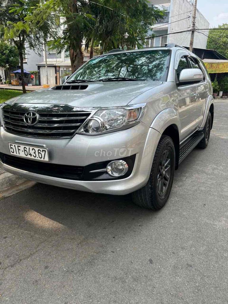 Toyota Fortuner 2016 - 115000 km. Mua bán Ô tô tại Quận Bình Tân Tp Hồ Chí Minh được đăng bởi Uong Thong hình 2