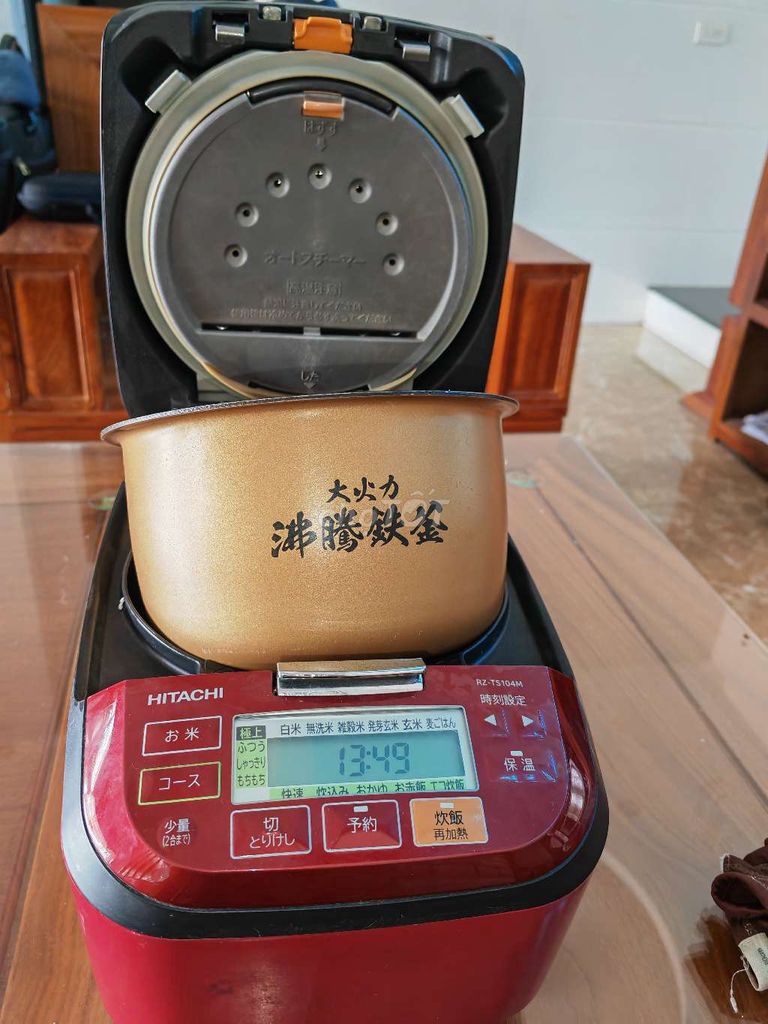 Nồi cơm điện cao tần áp suất Hitachi 1l Đỏ. Mua bán Bếp, lò, đồ điện nhà bếp tại Thành phố Vinh Nghệ An được đăng bởi Minh Hiếu hình 1