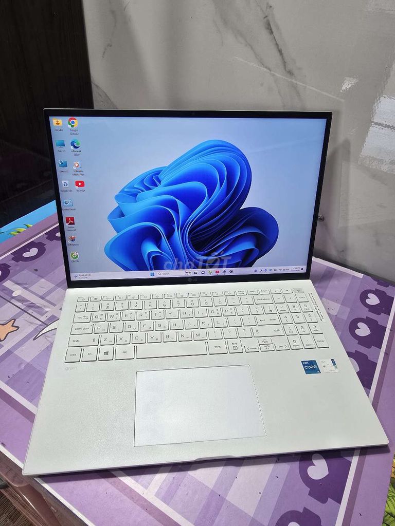 LG Gram 16ZD90P-i5 1135G7/16G/256G/16" 2K zin đẹp. Mua bán Laptop tại Quận 12 Tp Hồ Chí Minh được đăng bởi Cầm Đồ Thanh Lý hình 1
