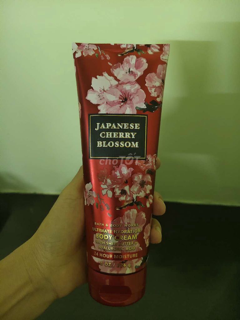 thanh lý rẻ lại Kem dưỡng thể Bath & Body hàng Mỹ. Mua bán Phụ kiện thời trang khác tại Quận Tân Bình Tp Hồ Chí Minh được đăng bởi Bích la hình 1