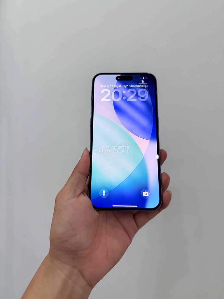 iPhone 16 Plus QTE 256GB Xanh Like New 99%. Mua bán Điện thoại tại Quận Đống Đa Hà Nội được đăng bởi Tùng Táo Hanoi Mobile hình 1