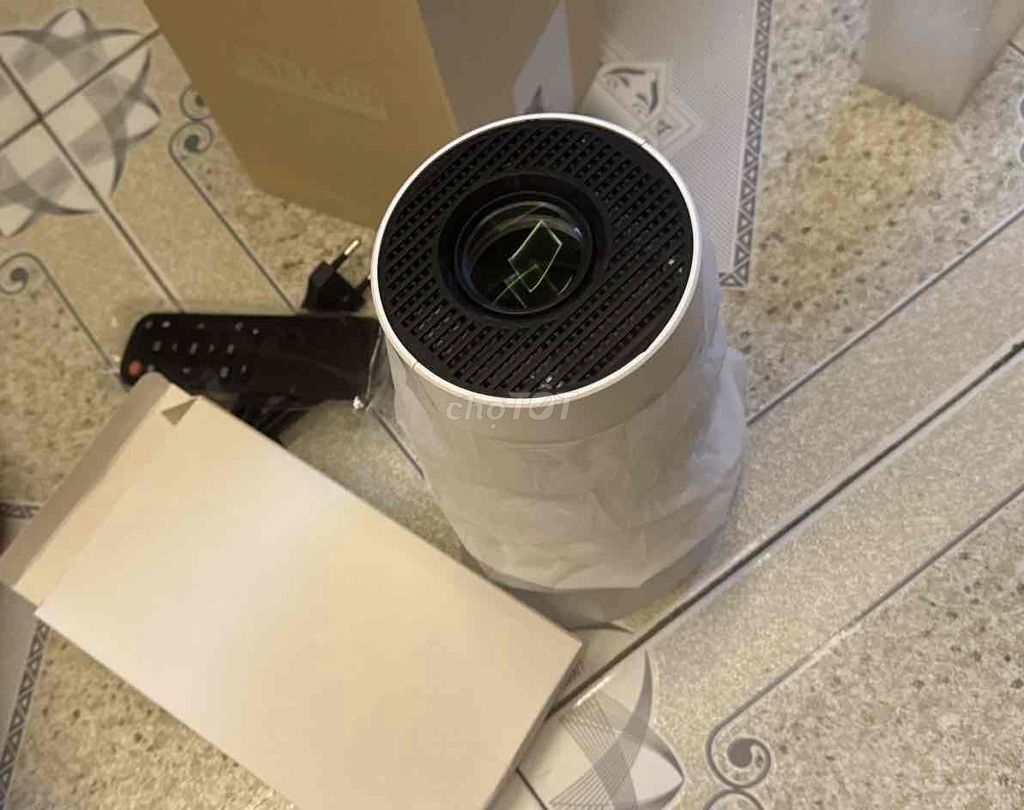 máy chiếu android 11 giá rẽ