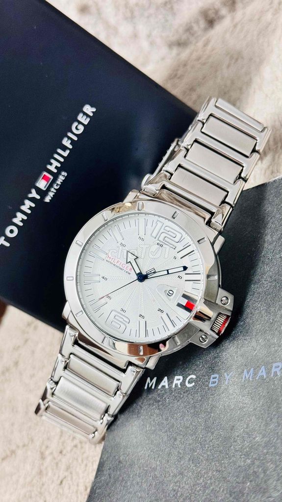 Tommy Hilfiger Mỹ Hàng Cũ Chính Hãng Máy Pin Nhật