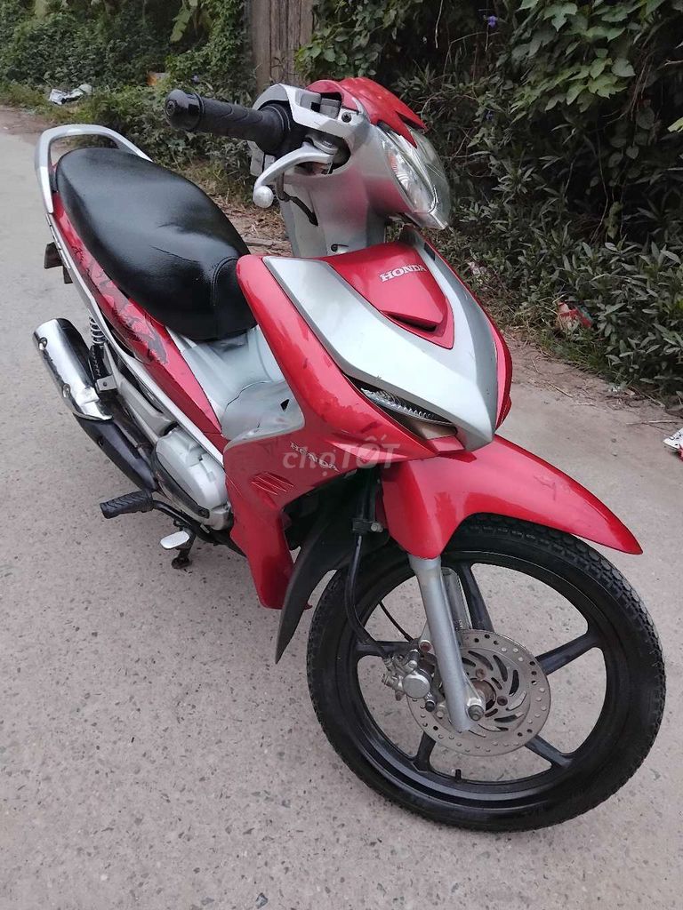 xe ga chính hãng honda có Fi.còn mới toanh.biển 30. Mua bán Xe máy tại Quận Hoàng Mai Hà Nội được đăng bởi nguyễn an  hình 5