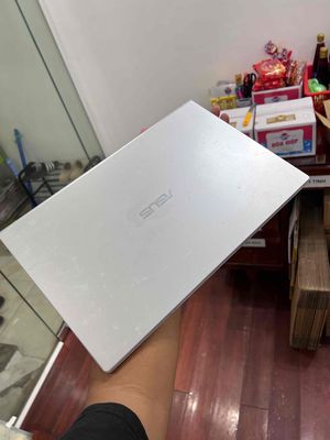 Asus VivoBook i3, SSD 480GB, RAM 4GB, 15.6 inch. Mua bán Laptop tại Huyện Mang Thít Vĩnh Long được đăng bởi Đình Khánh 