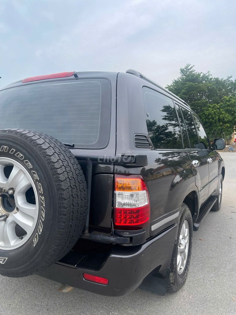Toyota Land Cruiser 2004 GX.R 4.5 chất xe sưu tầm. Mua bán Ô tô tại Quận Thanh Xuân Hà Nội được đăng bởi Vạn Phát  Auto hình 7