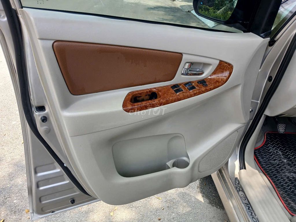 Toyota Innova 2015 E Vàng cát. Mua bán Ô tô tại Quận 12 Tp Hồ Chí Minh được đăng bởi A.Sang hình 5
