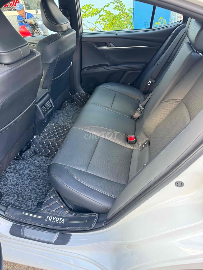 Toyota Camry 2025 2.5 HEV Mid - 2929 km. Mua bán Ô tô tại Huyện Thoại Sơn An Giang được đăng bởi Châu văn Quyền hình 9