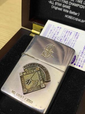 Bán zippo bản kỷ niệm zin hãng mạ bạc Nhật