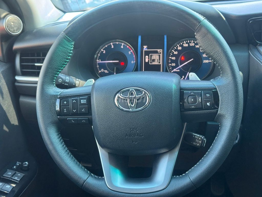 FORTUNER Máy Dầu Tự Động 2020, Xe Một Chủ, Ít Đi. Mua bán Ô tô tại Quận Gò Vấp Tp Hồ Chí Minh được đăng bởi Xe Toyota Cũ Chính Hãng hình 12