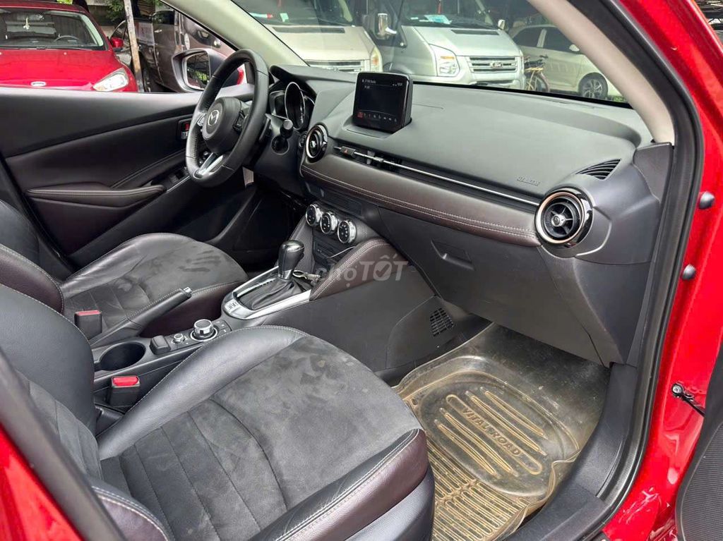 Mazda 2 Sport Luxury sx 2019 bản hatchback. Mua bán Ô tô tại Quận Cầu Giấy Hà Nội được đăng bởi Thăng ManyCar hình 9