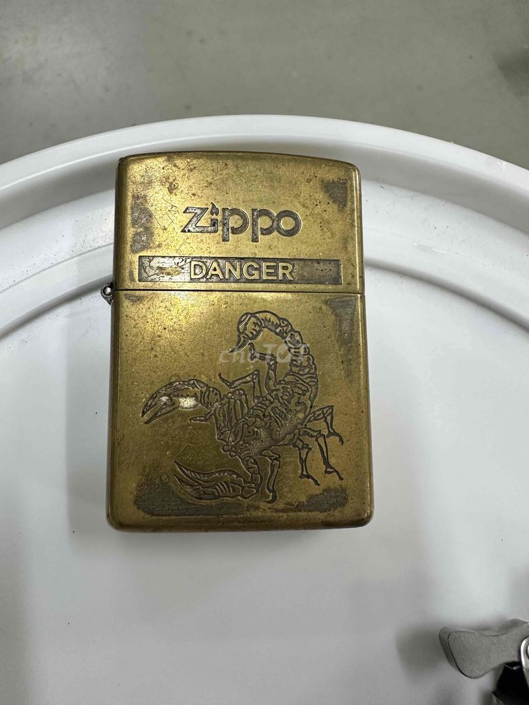Bật lửa Zippo Đồng thau 1996. Mua bán Đồ sưu tầm, đồ cổ tại Huyện Đồng Phú Bình Phước được đăng bởi Hoàng Đức Thái hình 1