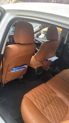 Mazda 6 2015 2.5 AT - 176000 km. Mua bán Ô tô tại Quận 1 Tp Hồ Chí Minh được đăng bởi Tên chưa cung cấp