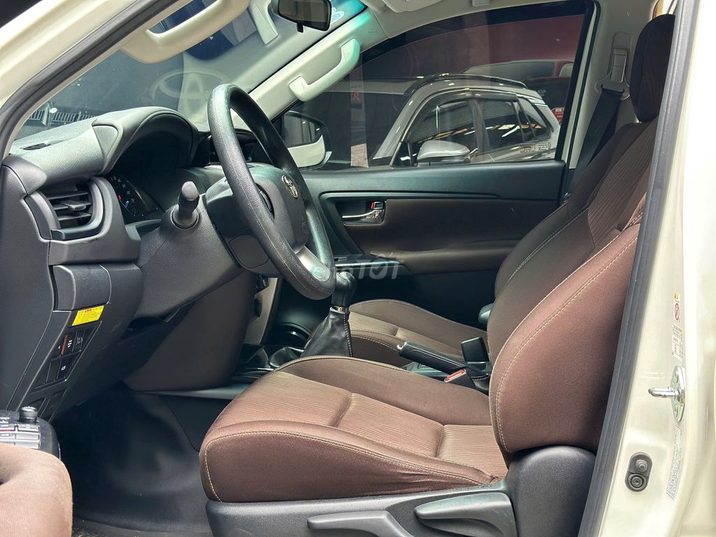 Fortuner 2018 2.4G 4x2 MT - Xe đẹp - Giá còn giảm. Mua bán Ô tô tại Thành phố Thủ Đức Tp Hồ Chí Minh được đăng bởi Lê Phạm Như Ngọc hình 9