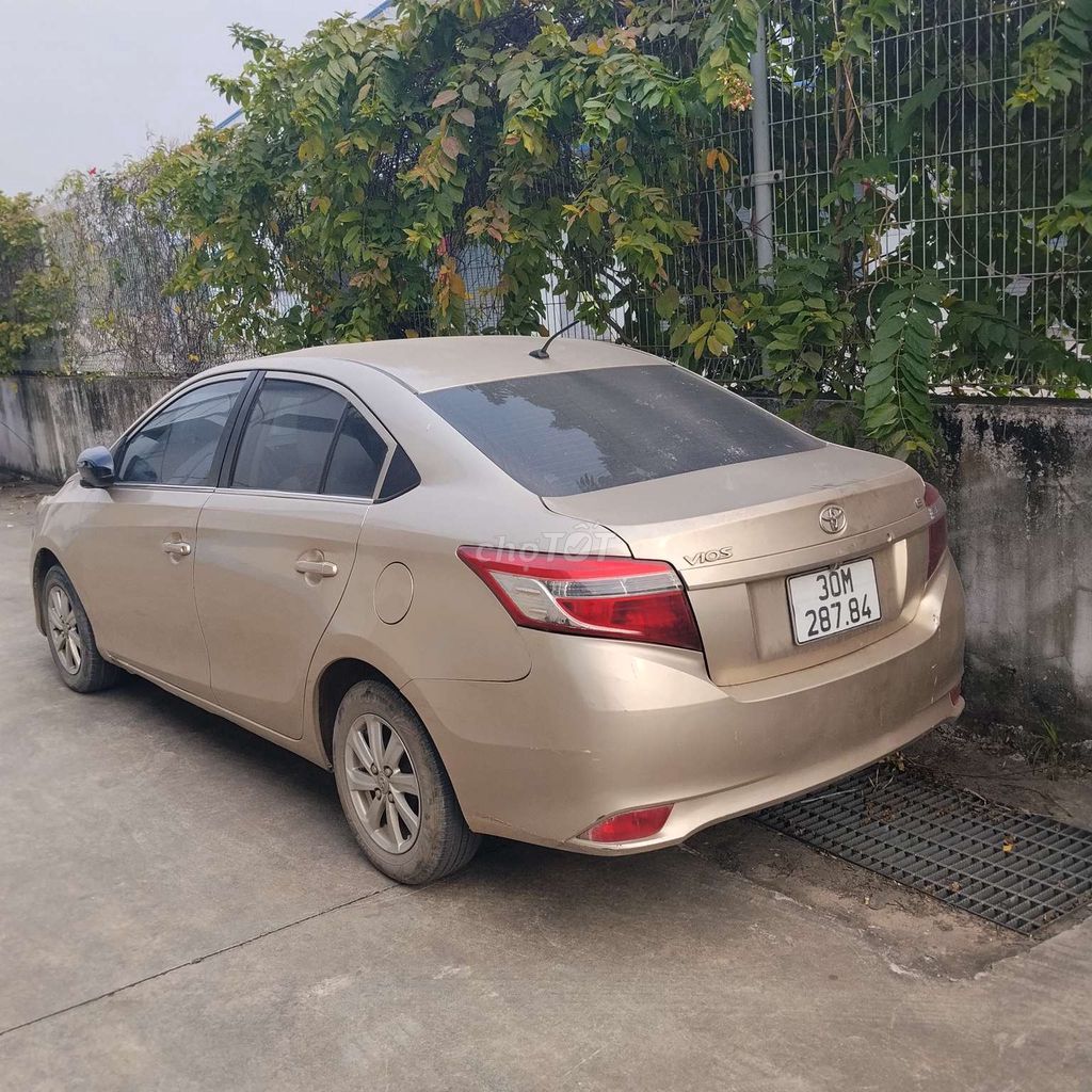 Toyota Vios 2015 Vàng cát. Mua bán Ô tô tại Quận Long Biên Hà Nội được đăng bởi tot giay hình 5