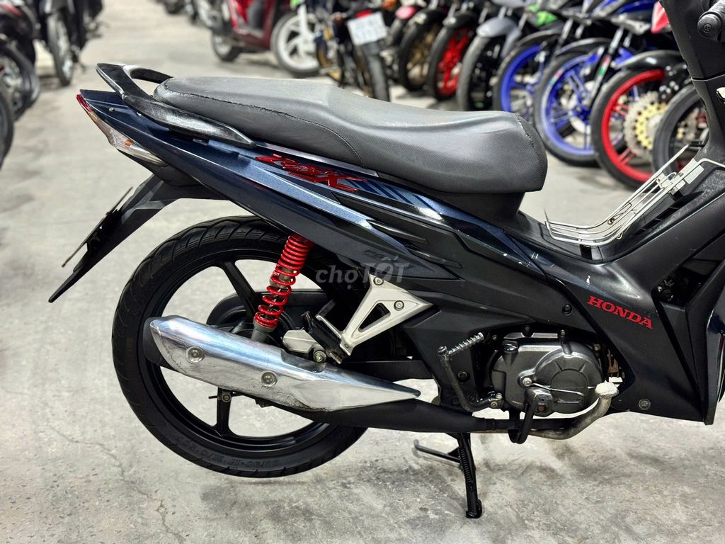 XE MÁYTHANH TÙNG_WAVE RSX FI XANH ĐÁ VÀNH ĐÚC. Mua bán Xe máy tại Quận Nam Từ Liêm Hà Nội được đăng bởi THANH TÙNG hình 6