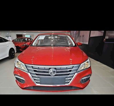 MG 5 xe bao nợ xấu. xe góp nối . xe trả góp