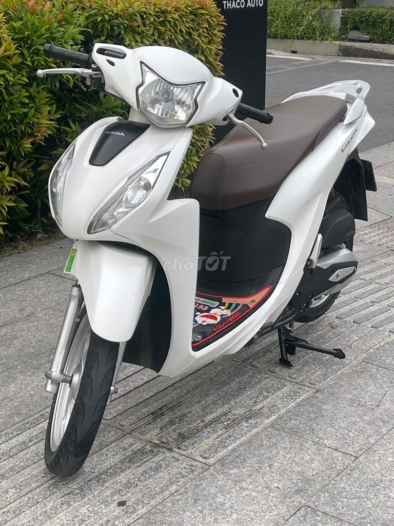 Белая машина Honda Vision 2023 Smartkey из цинка 100%