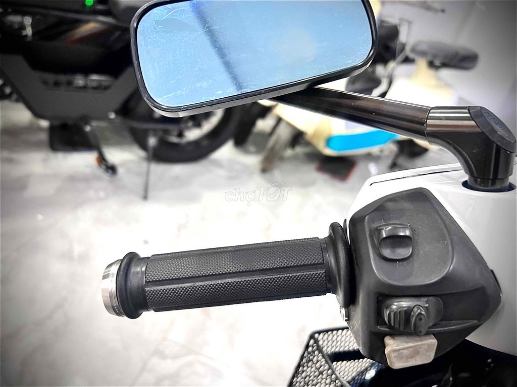 Yamaha Exciter 135 Spark FI Trắng xanh. Mua bán Xe máy tại Quận Tân Phú Tp Hồ Chí Minh được đăng bởi TỔNG KHO XE ĐIỆN SỈ VÀ LẺ TẠI HCM hình 14