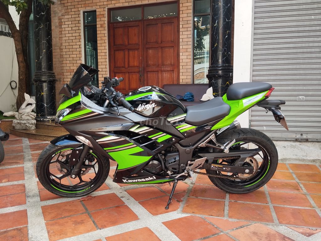chính chủ cavet bán xe ninja 300 2017 BSTP. Mua bán Xe máy tại Quận Tân Bình Tp Hồ Chí Minh được đăng bởi Long hình 1