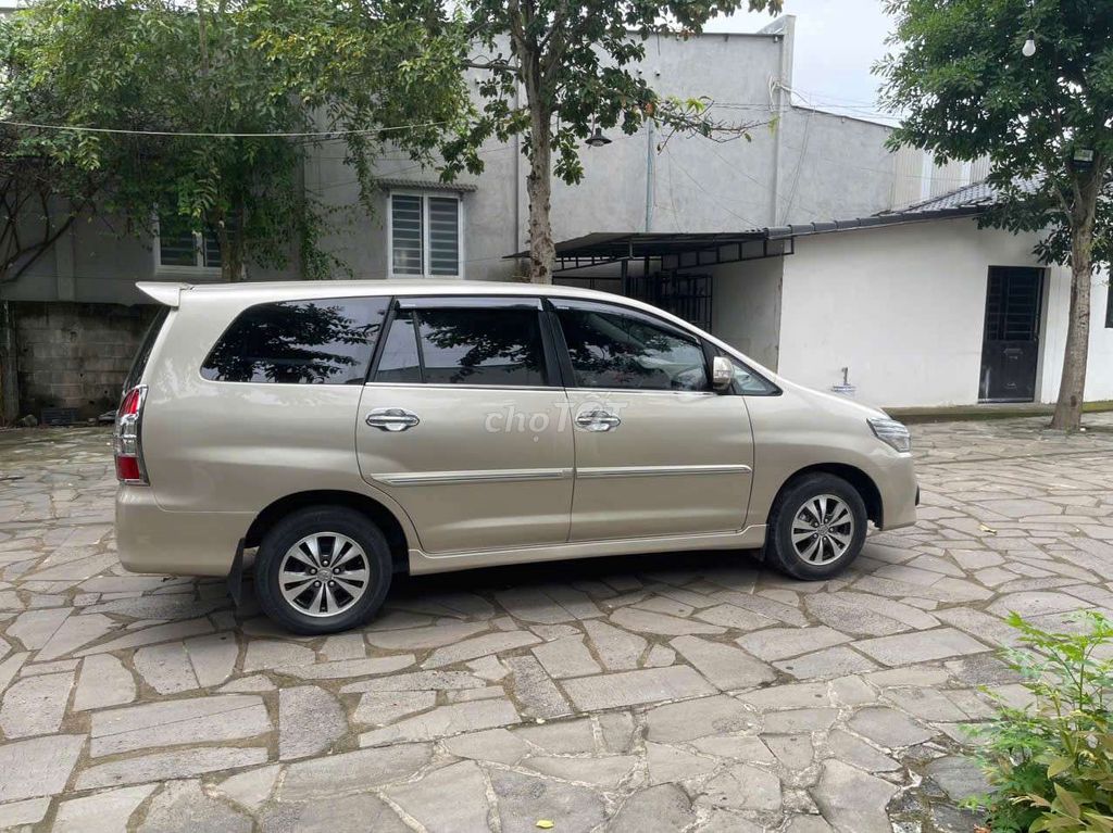 Chính chủ bán inova số tự động bản G. Mua bán Ô tô tại Quận 12 Tp Hồ Chí Minh được đăng bởi lý ngọc hình 5