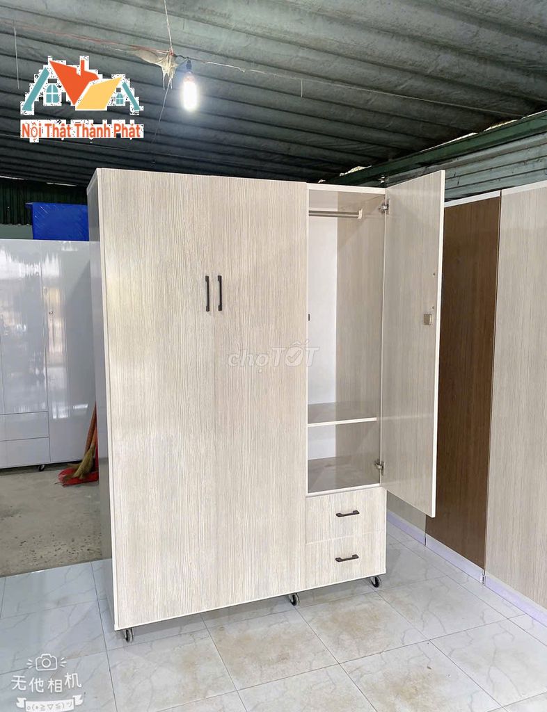 Tủ quần áo gỗ công nghiệp vân gỗ. Mua bán Tủ, kệ gia đình tại Quận Tân Phú Tp Hồ Chí Minh được đăng bởi Nguyễn Minh Tài hình 1
