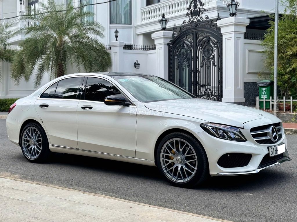 Mercedes-Benz C250 Exclusive Trang bị Full AMG xịn. Mua bán Ô tô tại Quận 12 Tp Hồ Chí Minh được đăng bởi Hoàng Yến  hình 1