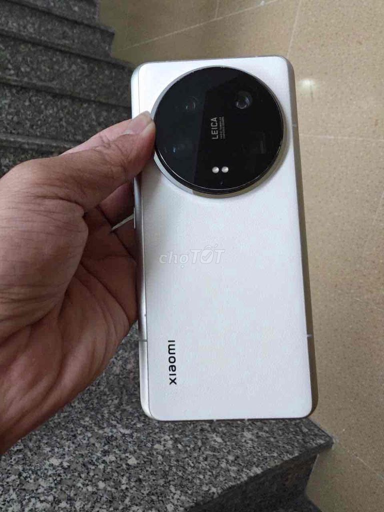 Xiaomi 14 Ultra 512GB Trắng 99%. Mua bán Điện thoại tại Quận Bình Tân Tp Hồ Chí Minh được đăng bởi Minh Tú hình 1