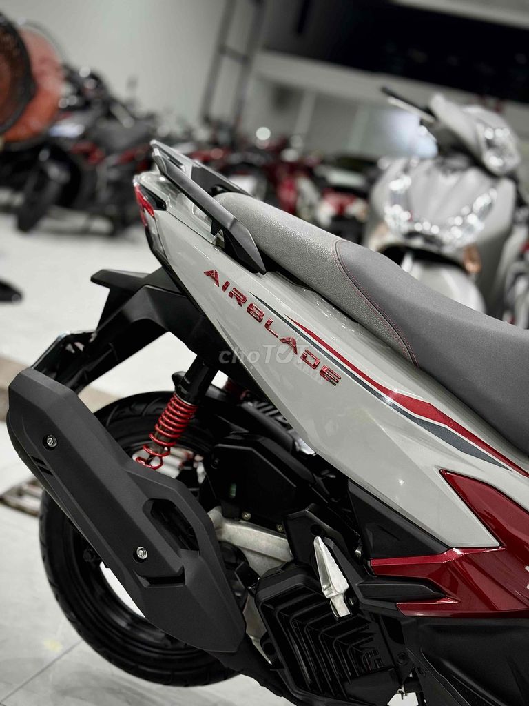 AirBlade125 4Val 2024 Lướt ( Hỗ trợ Trả GÓP ) 🔥🔥. Mua bán Xe máy tại Thị xã Phú Mỹ Bà Rịa - Vũng Tàu được đăng bởi Cửa Hàng Xe Máy Phú Mỹ hình 3