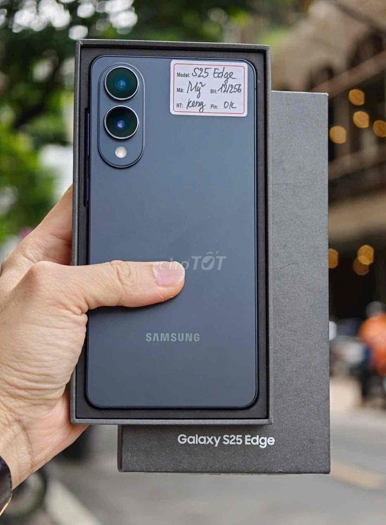 Samsung S25 Edge 256GB Đen Mỹ Like New. Mua bán Điện thoại tại Quận Đống Đa Hà Nội được đăng bởi Quý Hoàng hình 1
