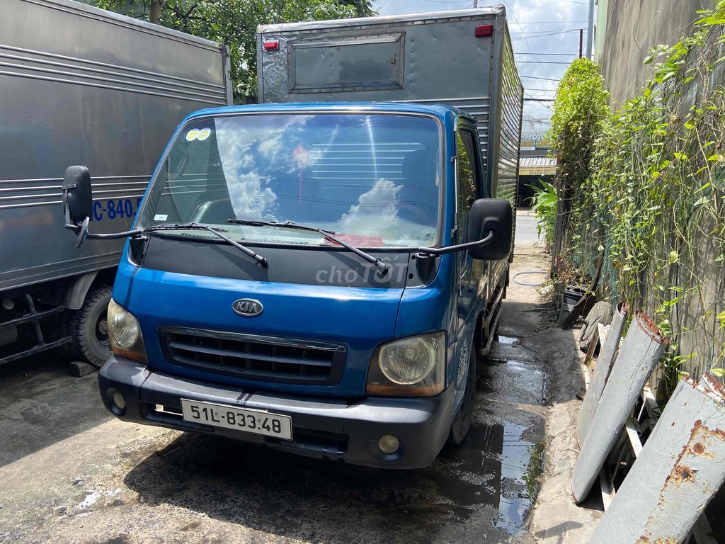 kia đời 2006, ngay chủ có máy lạnh,có cửa hông. Mua bán Xe tải, xe ben tại Quận Bình Tân Tp Hồ Chí Minh được đăng bởi Kha hình 2