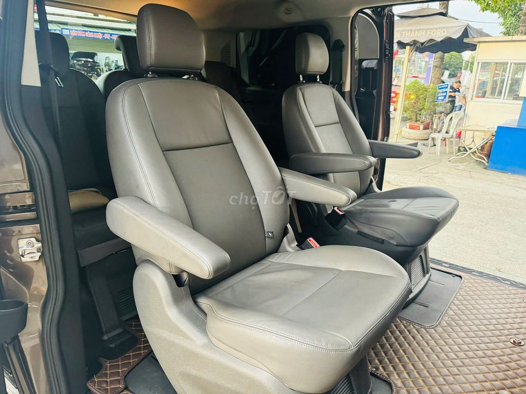 Ford Tourneo Tita 2019 - Mẫu Xe 7 Chỗ Máy Xăng. Mua bán Ô tô tại Quận Tân Phú Tp Hồ Chí Minh được đăng bởi Phạm Văn Thông hình 13
