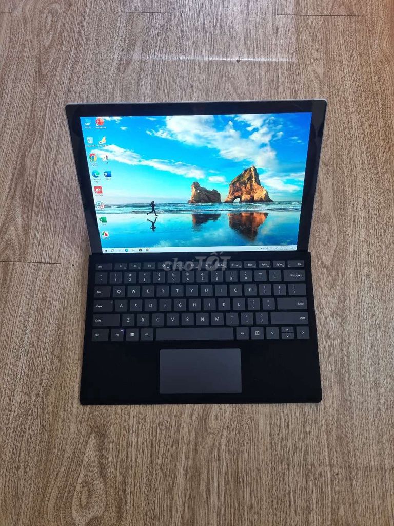 Microsoft Surface Pro 6 i5 8GB/128GB. Mua bán Laptop tại Quận Tân Bình Tp Hồ Chí Minh được đăng bởi Quang hình 1