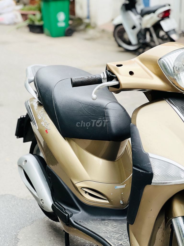Piaggio Liberty 125 ie MÀU VÀNG CÁT NGUYÊN BẢN. Mua bán Xe máy tại Quận Bắc Từ Liêm Hà Nội được đăng bởi Thanh Tuyền hình 2