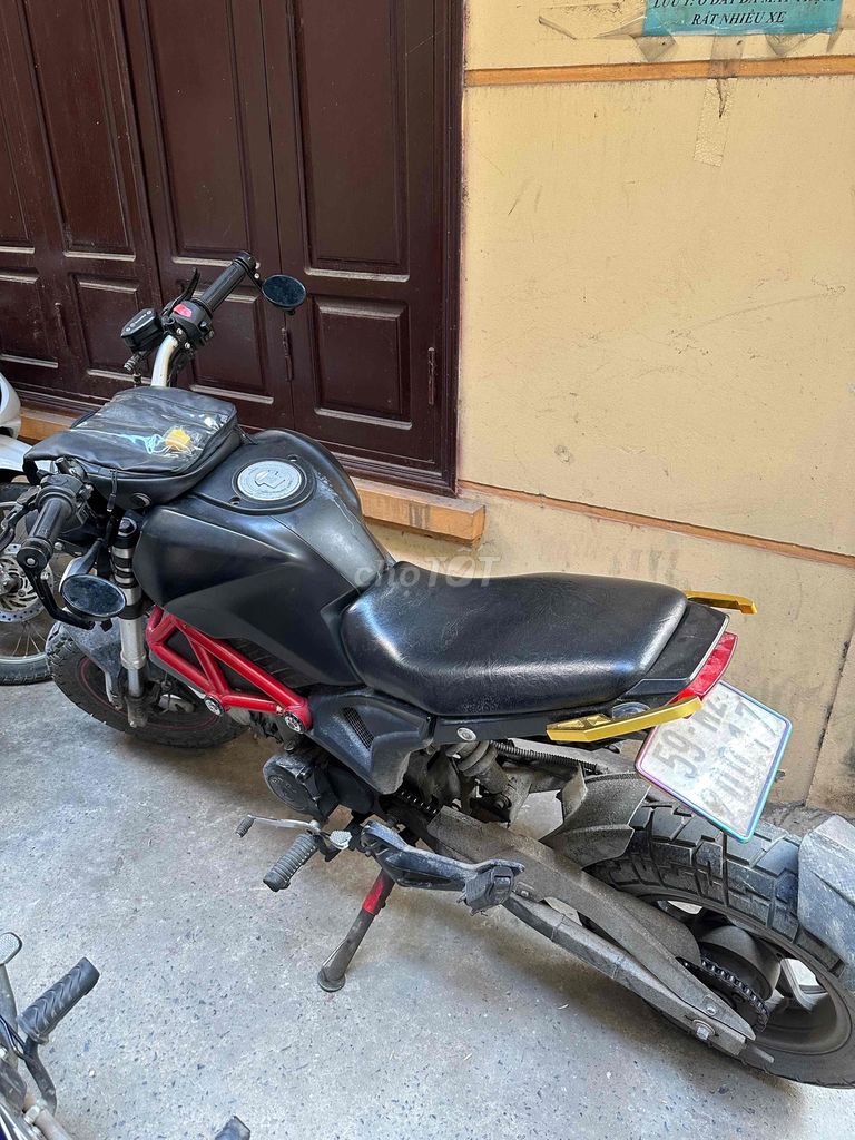 em cần bán lại ducati độ giá k bằng con wave cũ. Mua bán Xe máy tại Quận Bắc Từ Liêm Hà Nội được đăng bởi asaki hình 4