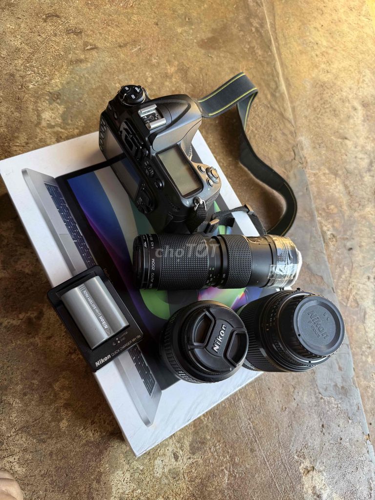 Máy ảnh Nikon D300 Đen. Mua bán Máy ảnh, Máy quay tại Huyện Krông Pắc Đắk Lắk được đăng bởi hoàng đức mạnh hình 1